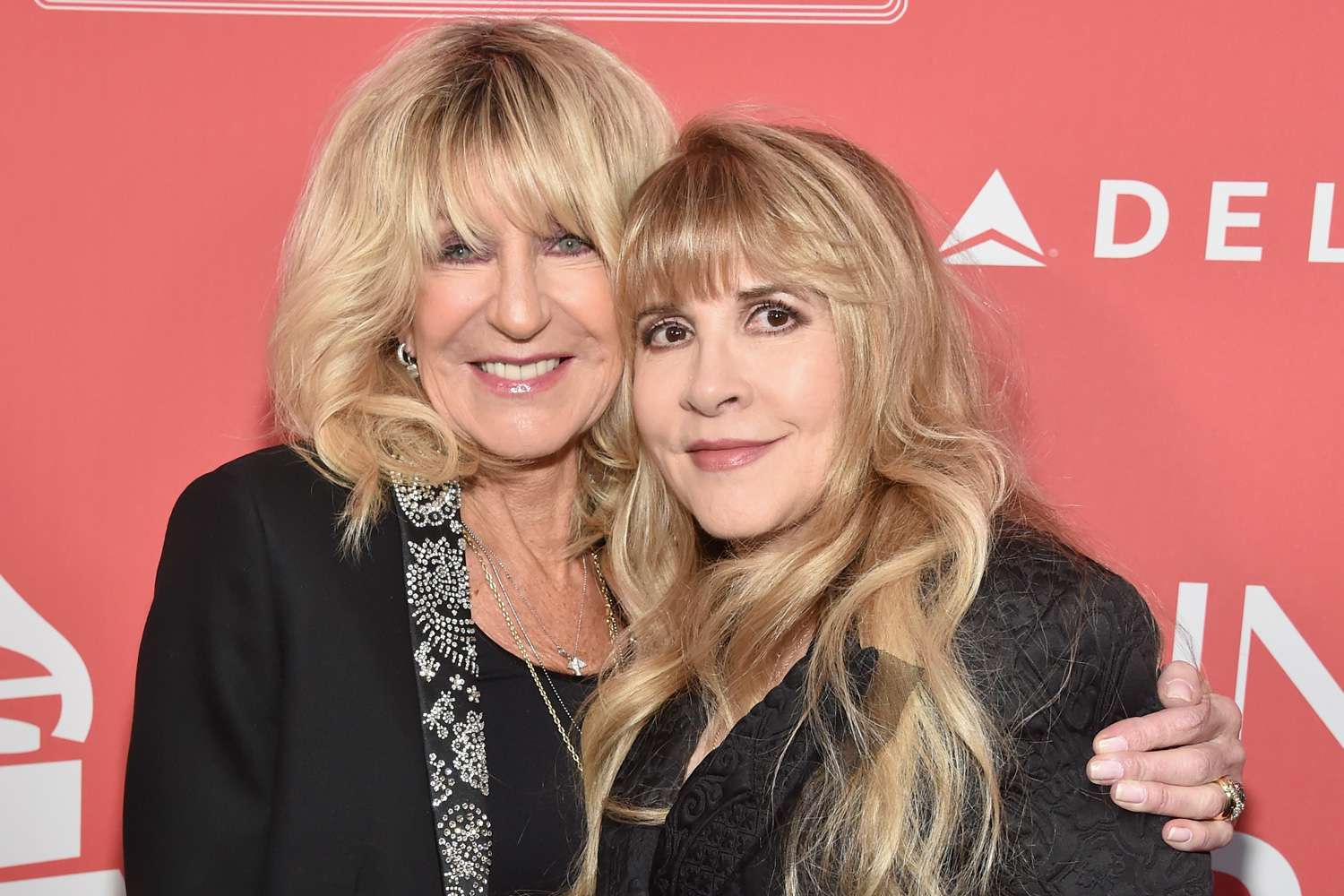 Christine McVie and Stevie Nicks of Fleetwood Mac attend MusiCares Person tout 120624 b1996653c5ae4f2ba7efe46d8d2a736c - Kanye West Shop